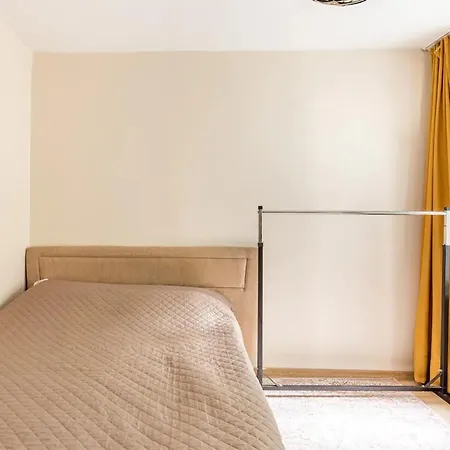 Great Location, 2 Bedrooms,cevahir Mall Κωνσταντινούπολη